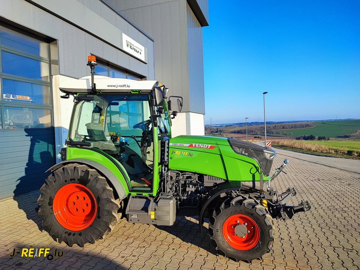 J Reiff Fendt V Gen Profi Plus